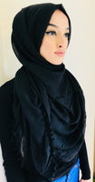 Iqra Pom Pom Hijab Black