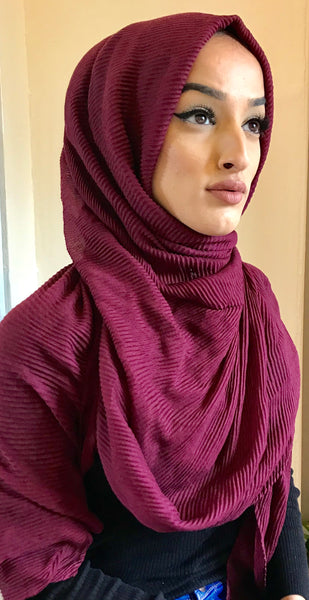 Hafsah Crinkle Hijab Maroon